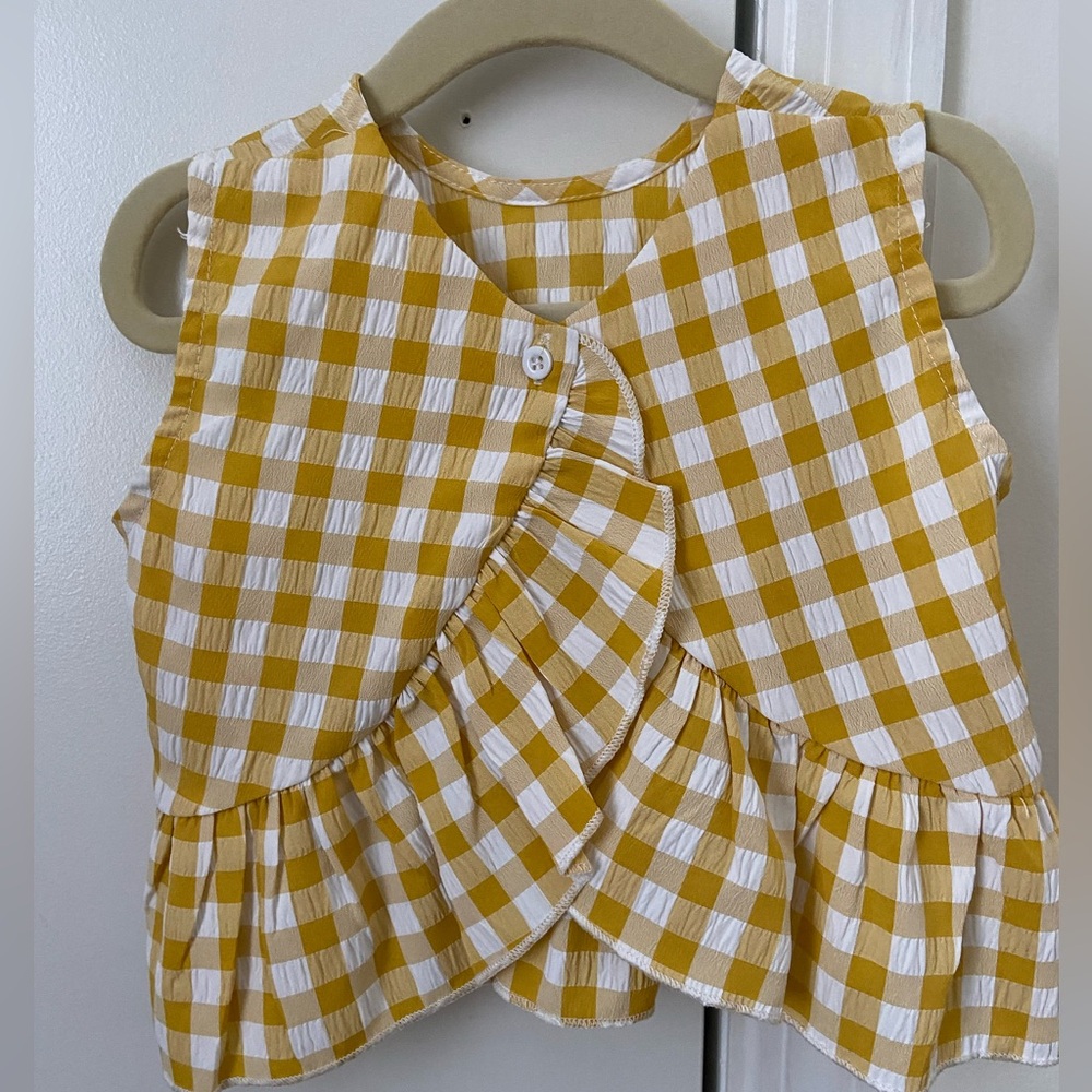 Gingham Ruffle Set - Picture 3 of 6